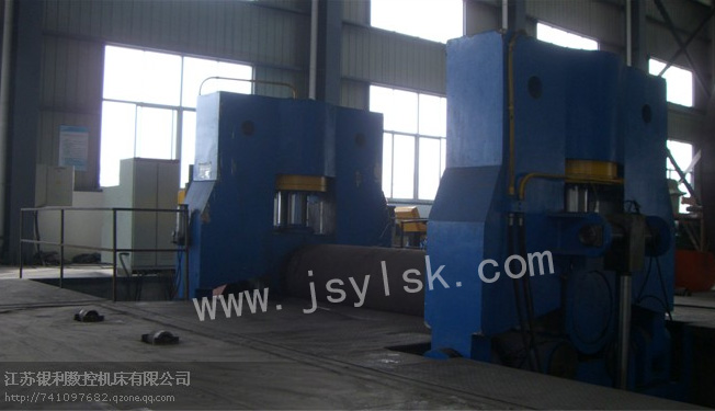 大型上辊万能式卷板机